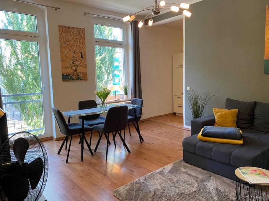 Akk4 - Apartment Md Zentrum Naehe Uni Und Hbf Magdeburg Exteriör bild